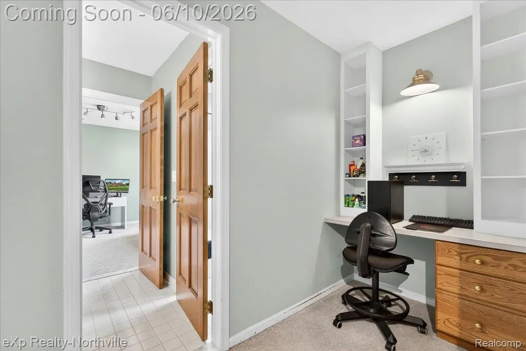 20909 Dundee Drive Novi City MI 48375