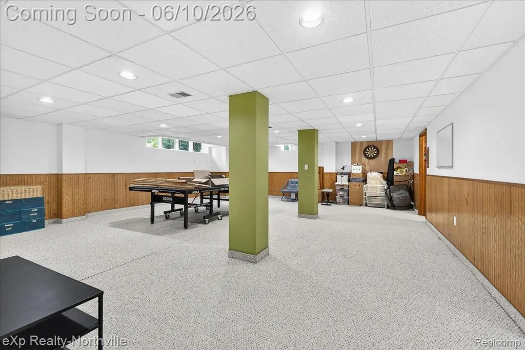20909 Dundee Drive Novi City MI 48375