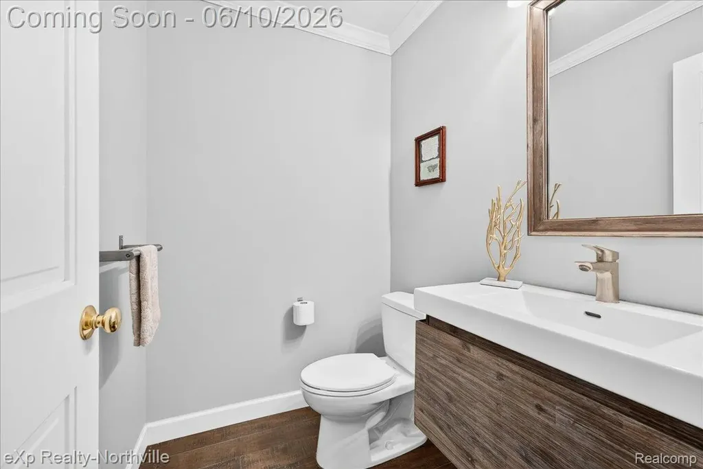 20909 Dundee Drive Novi City MI 48375