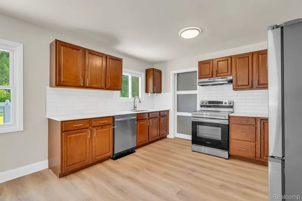 4046 State Road Fort Gratiot Charter Township MI 48059