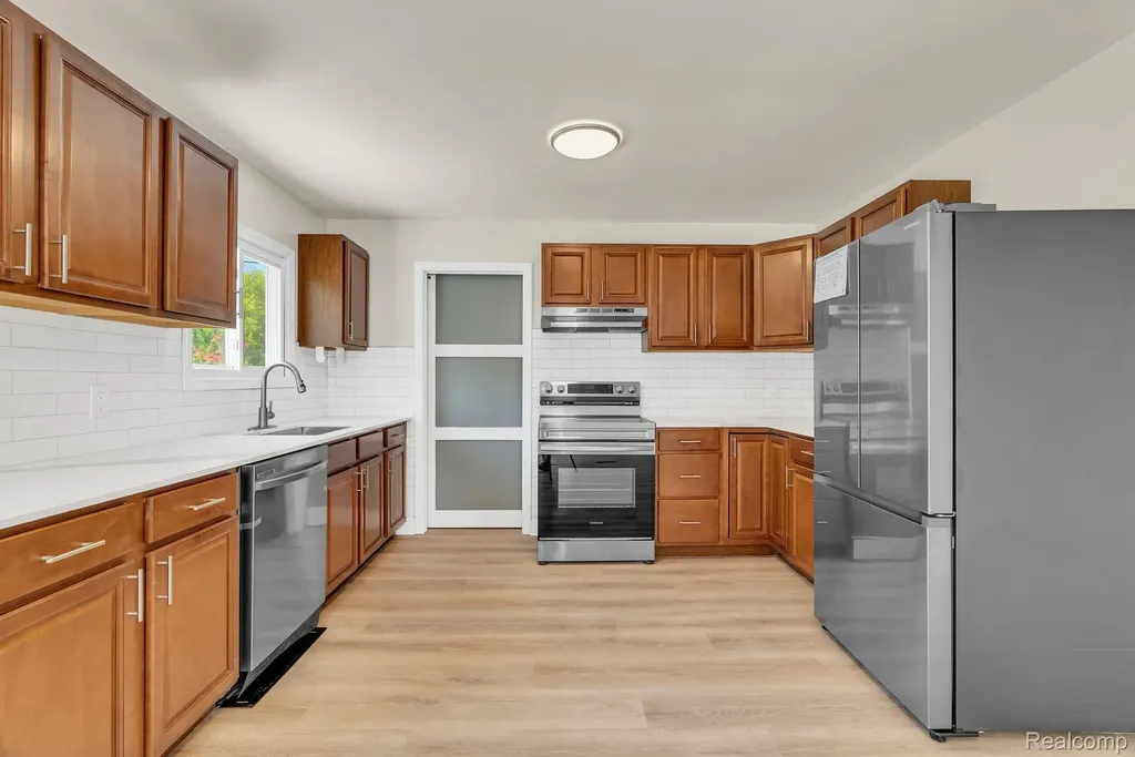 4046 State Road Fort Gratiot Charter Township MI 48059