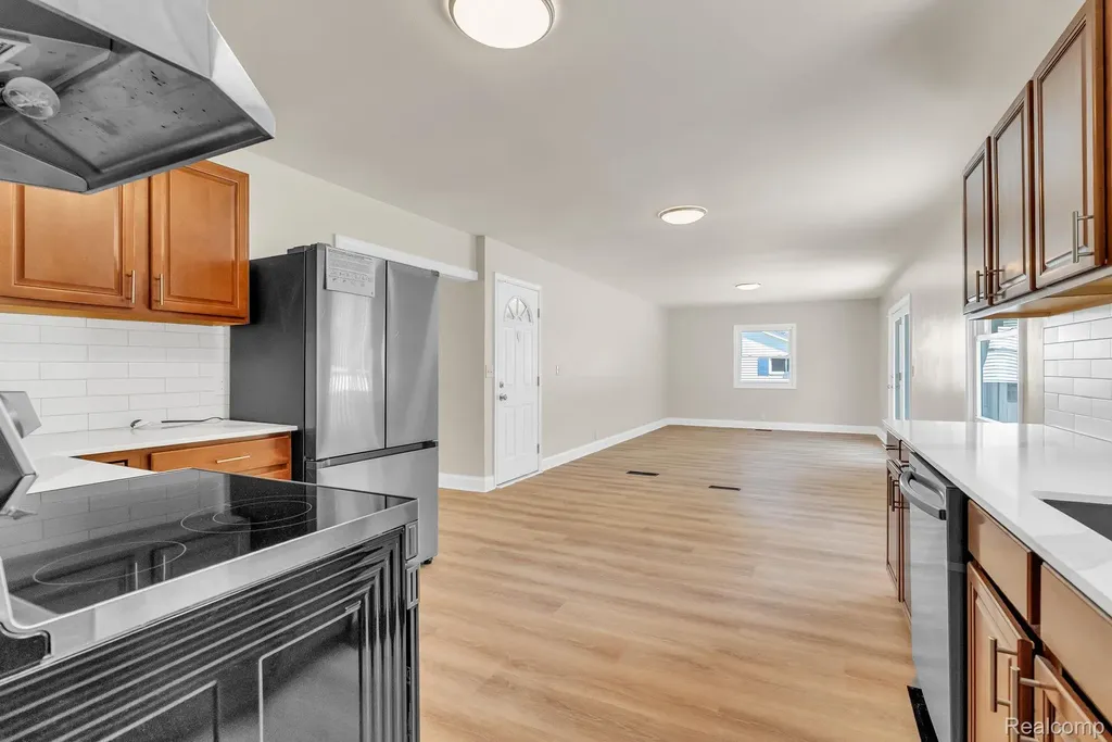 4046 State Road Fort Gratiot Charter Township MI 48059