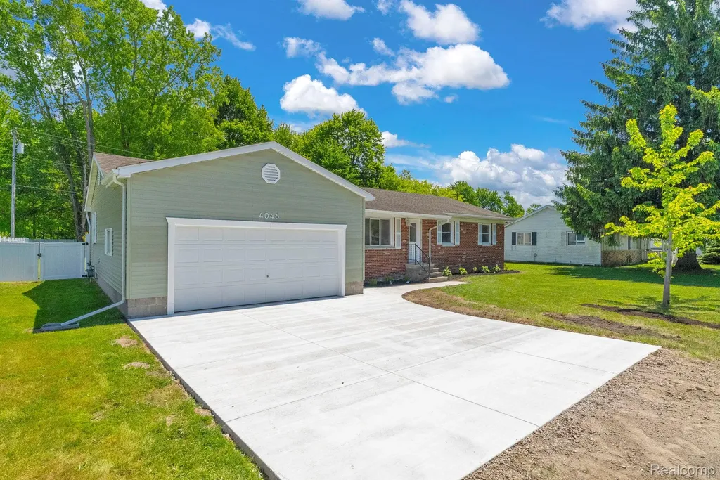 4046 State Road Fort Gratiot Charter Township MI 48059