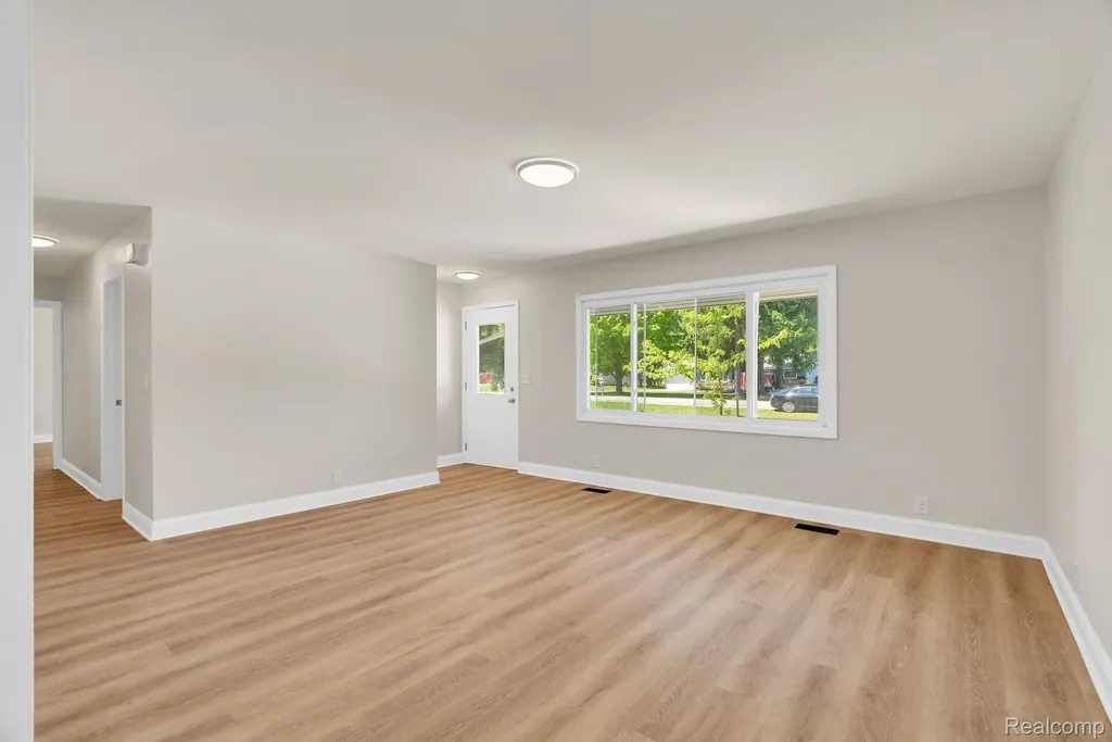 4046 State Road Fort Gratiot Charter Township MI 48059