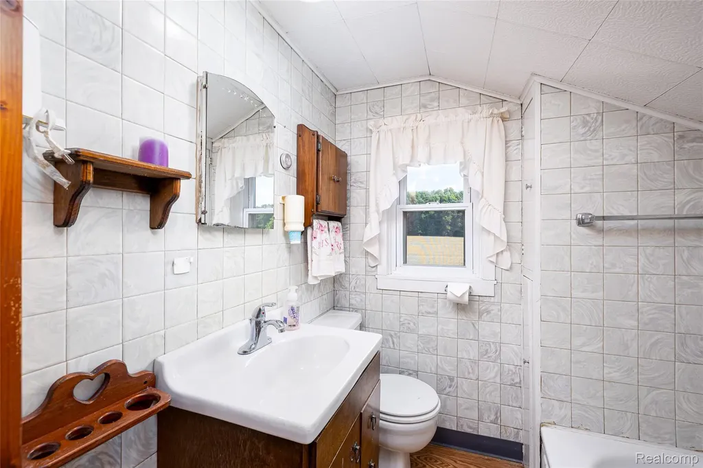 2851 N Dancer Road Lima Township MI 48130
