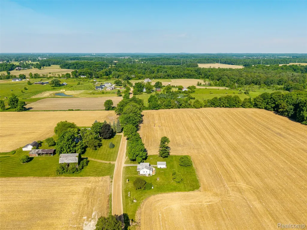 2851 N Dancer Road Lima Township MI 48130