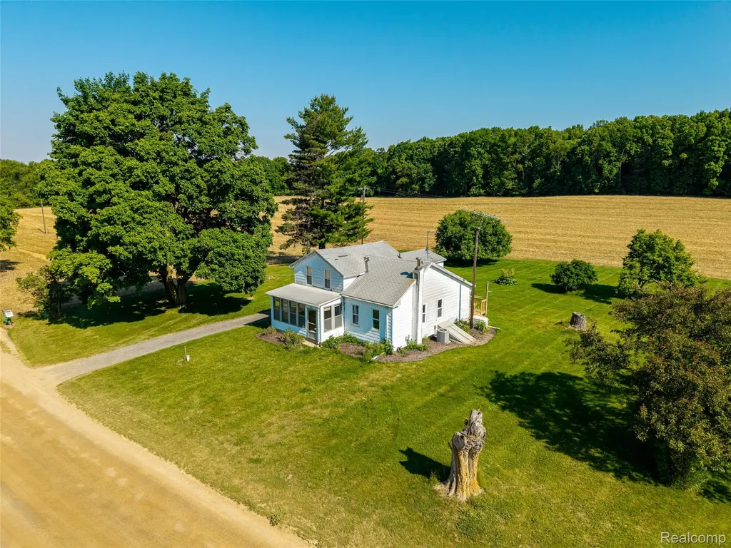 2851 N Dancer Road Lima Township MI 48130