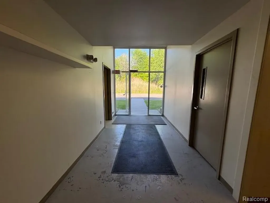 9972 Dixie Highway Ira Township MI 48023