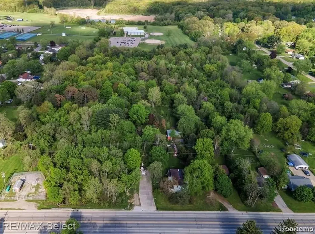 4180 N Genesee Road Genesee Charter Township MI 48506