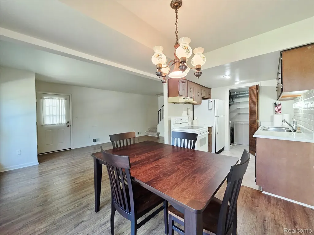 34299 Garfield Circle Fraser City MI 48026