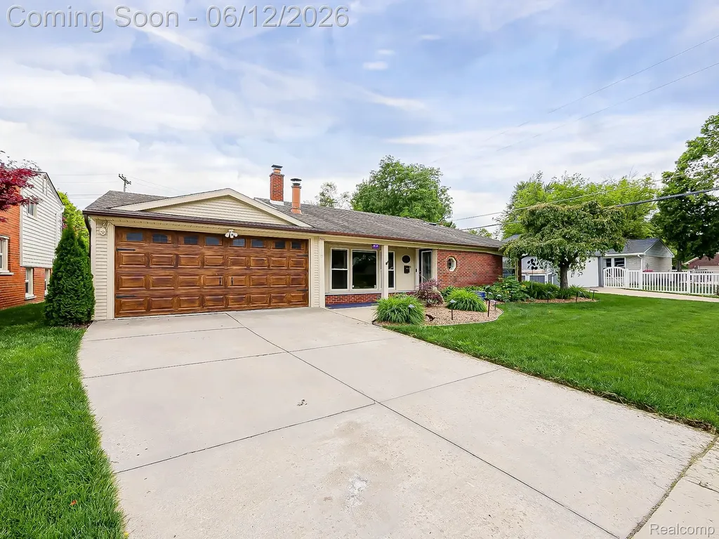 29835 Hillbrook Street Livonia City MI 48152