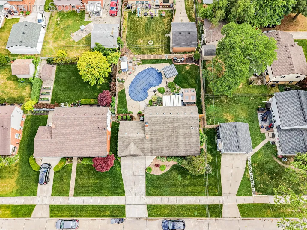 29835 Hillbrook Street Livonia City MI 48152