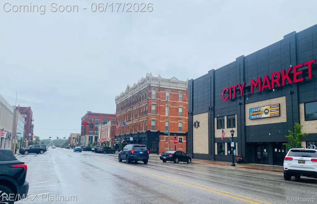 405 N Kiesel Street Bay City City MI 48706