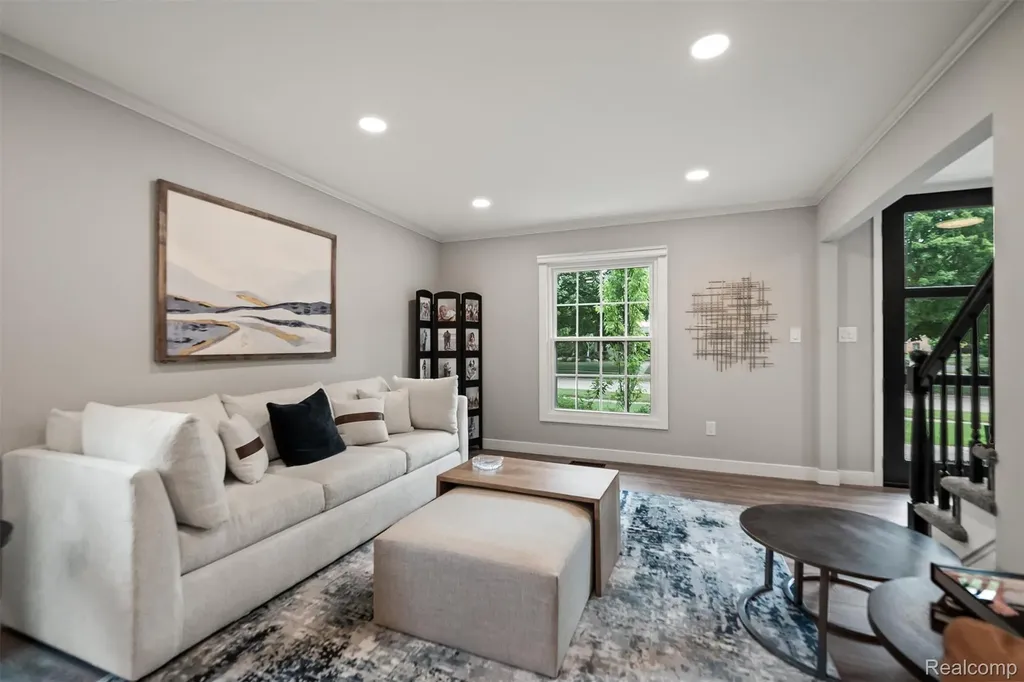 45045 Turtlehead Drive Plymouth Charter Township MI 48170