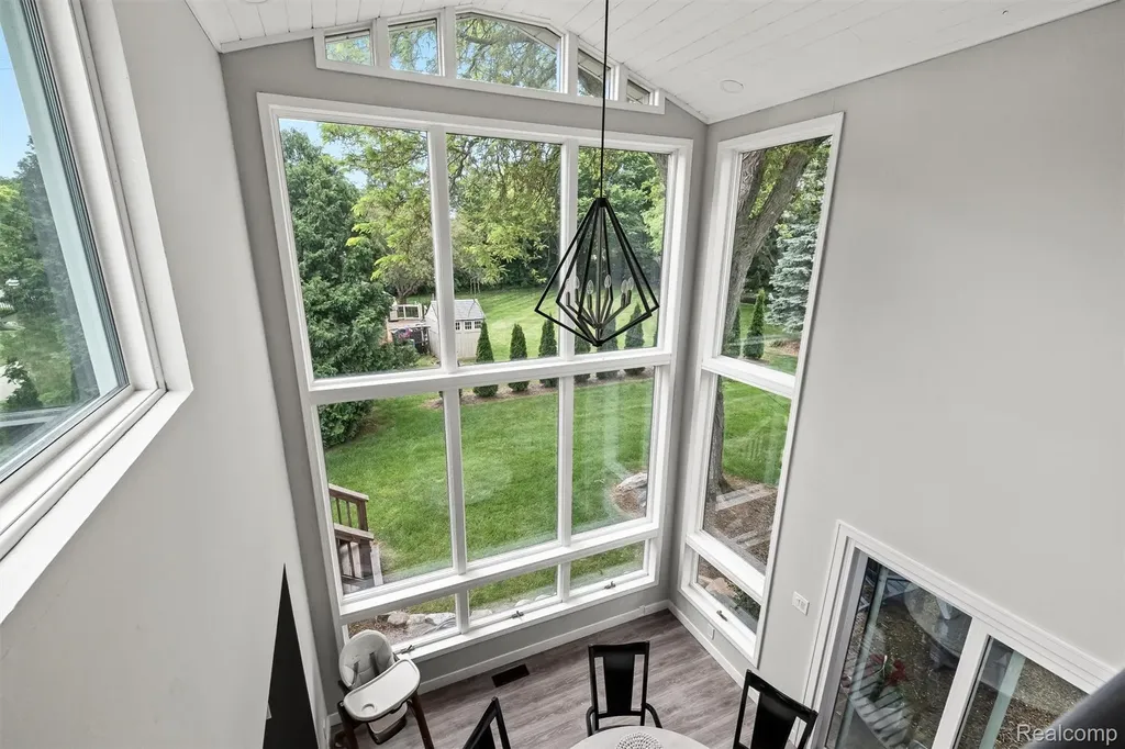 45045 Turtlehead Drive Plymouth Charter Township MI 48170