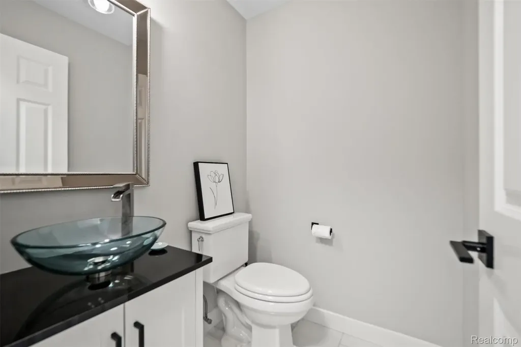 45045 Turtlehead Drive Plymouth Charter Township MI 48170