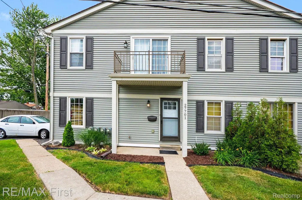27701 Roy Street St. Clair Shores City MI 48081