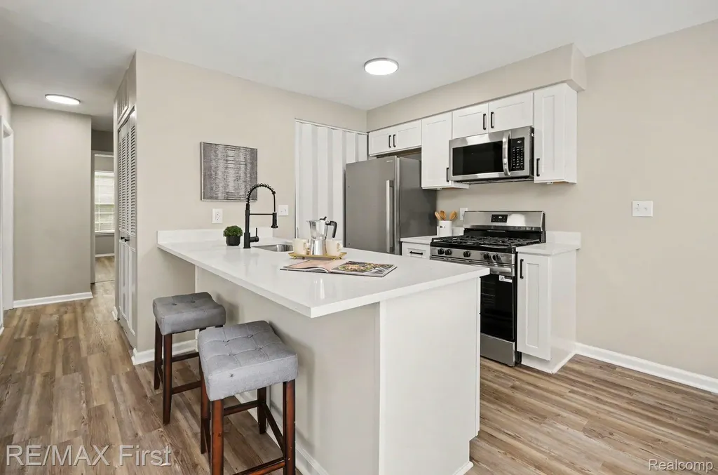 27701 Roy Street St. Clair Shores City MI 48081