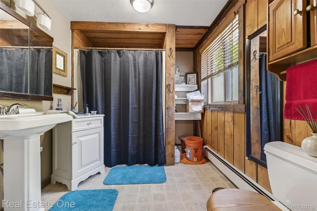 4489 W School Road W Markey Township MI 48653