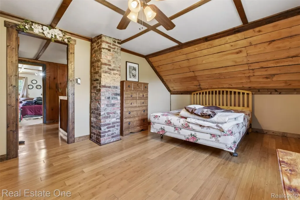 4489 W School Road W Markey Township MI 48653