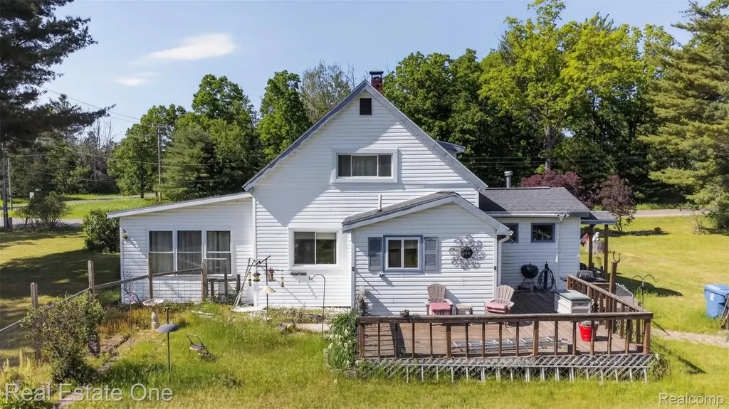 4489 W School Road W Markey Township MI 48653
