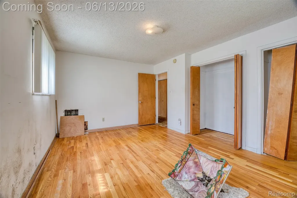 3020 Glengary Road Commerce Charter Township MI 48382