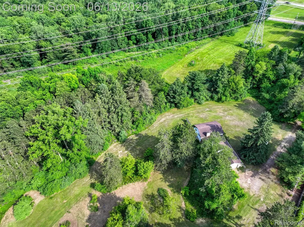 3020 Glengary Road Commerce Charter Township MI 48382