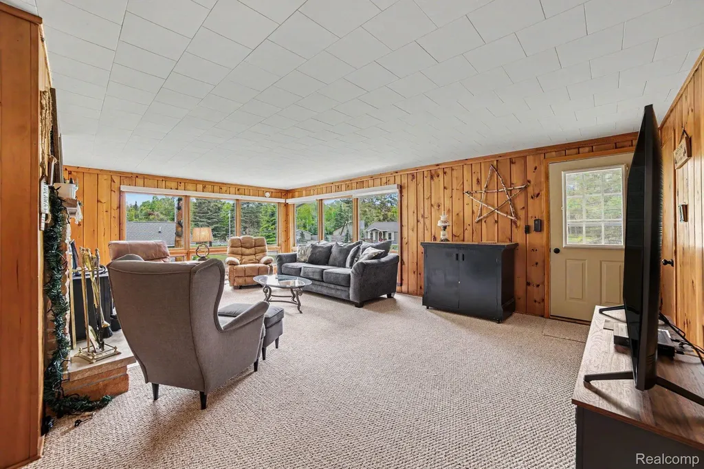 4269 N Owl Road Alcona Township MI 48742