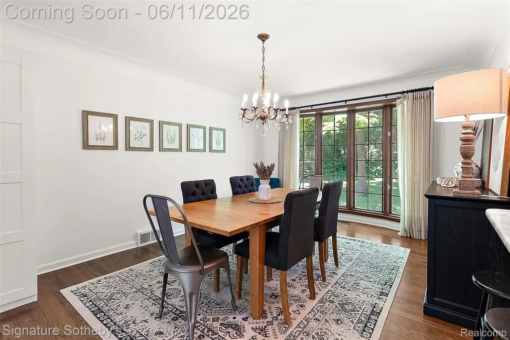 5748 Cherry Crest Drive West Bloomfield Charter Township MI 48322