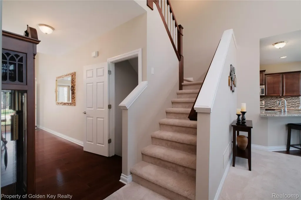 57430 Windmill Point Lyon Charter Township MI 48165