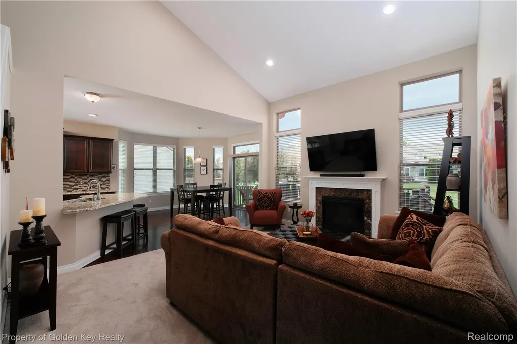 57430 Windmill Point Lyon Charter Township MI 48165
