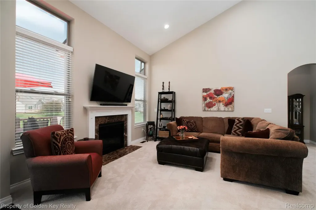 57430 Windmill Point Lyon Charter Township MI 48165