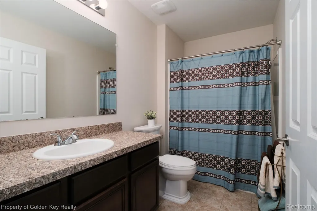 57430 Windmill Point Lyon Charter Township MI 48165