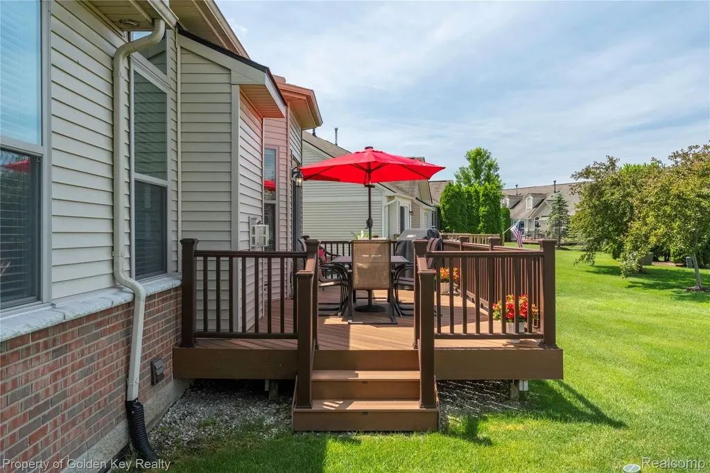 57430 Windmill Point Lyon Charter Township MI 48165