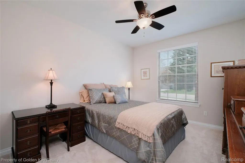 57430 Windmill Point Lyon Charter Township MI 48165