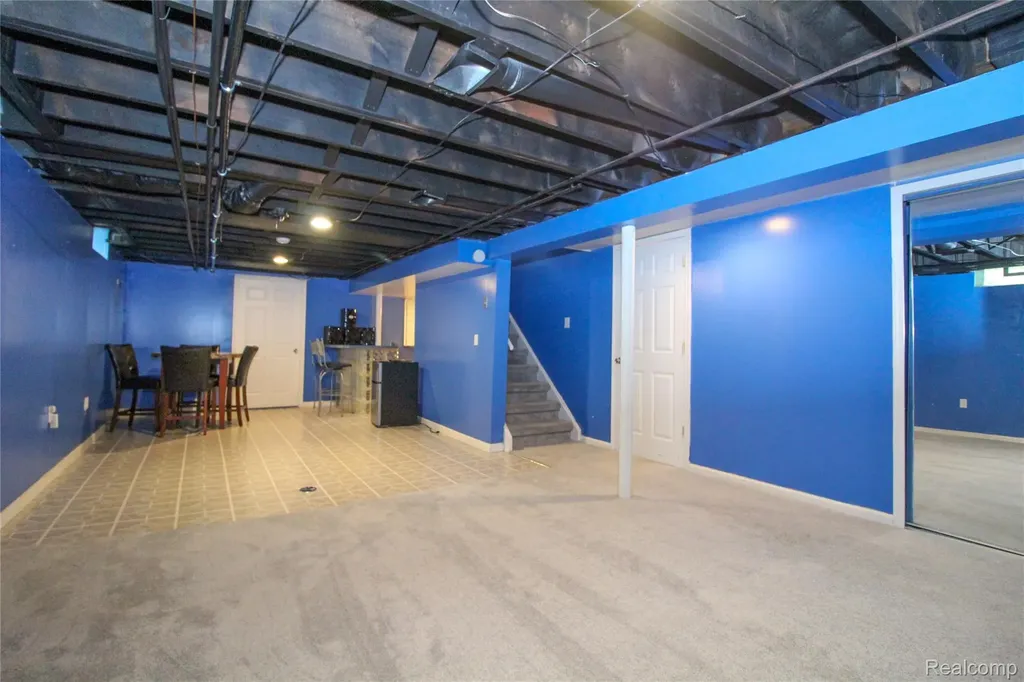 17020 Pennsylvania Street Southfield City MI 48075