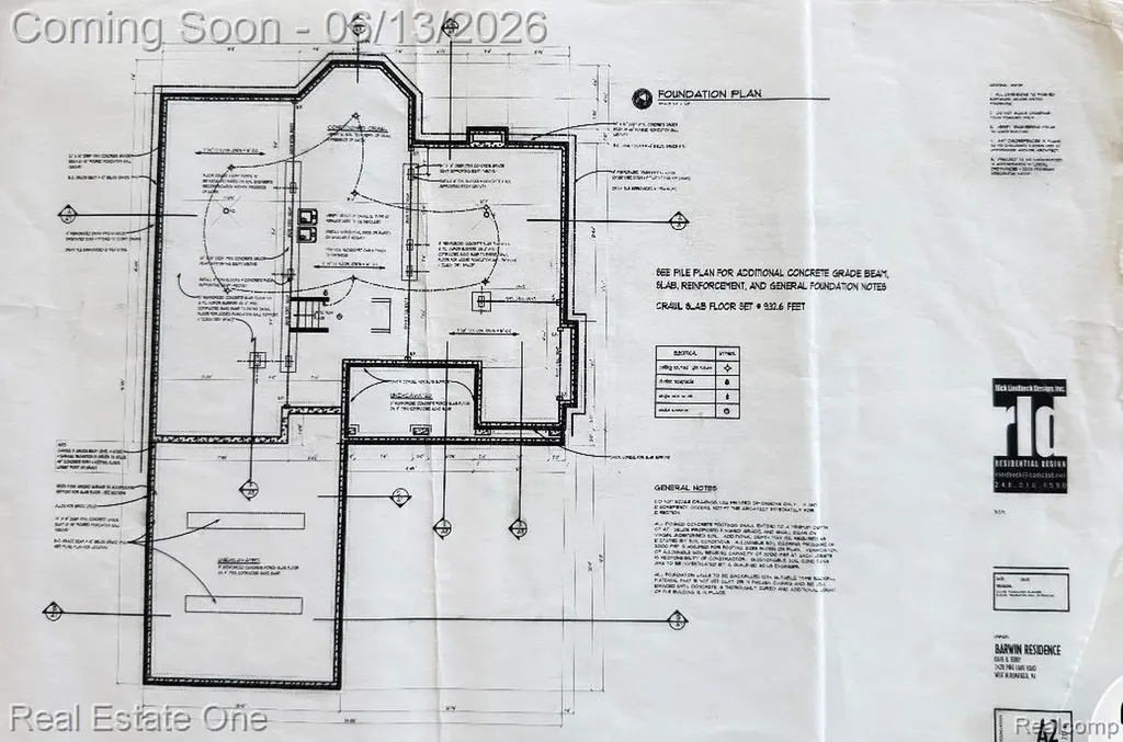 2428 Pine Lake Road West Bloomfield Charter Township MI 48324