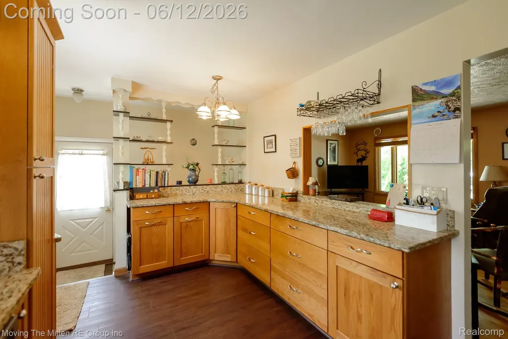 9853 Hamilton Street Van Buren Charter Township MI 48111