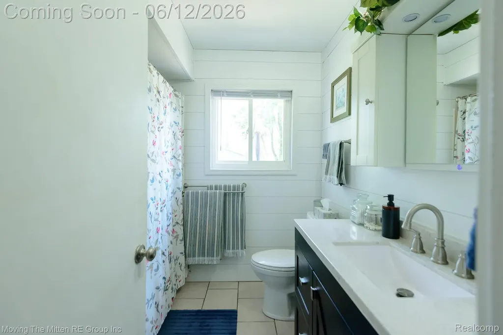 9853 Hamilton Street Van Buren Charter Township MI 48111
