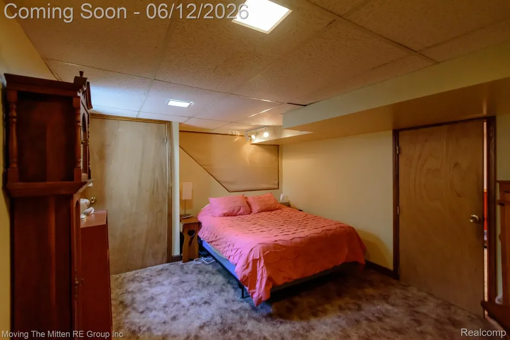 9853 Hamilton Street Van Buren Charter Township MI 48111