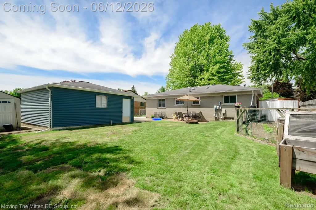 9853 Hamilton Street Van Buren Charter Township MI 48111