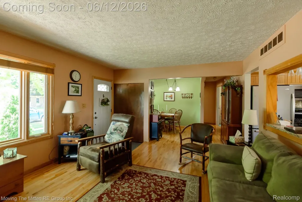 9853 Hamilton Street Van Buren Charter Township MI 48111