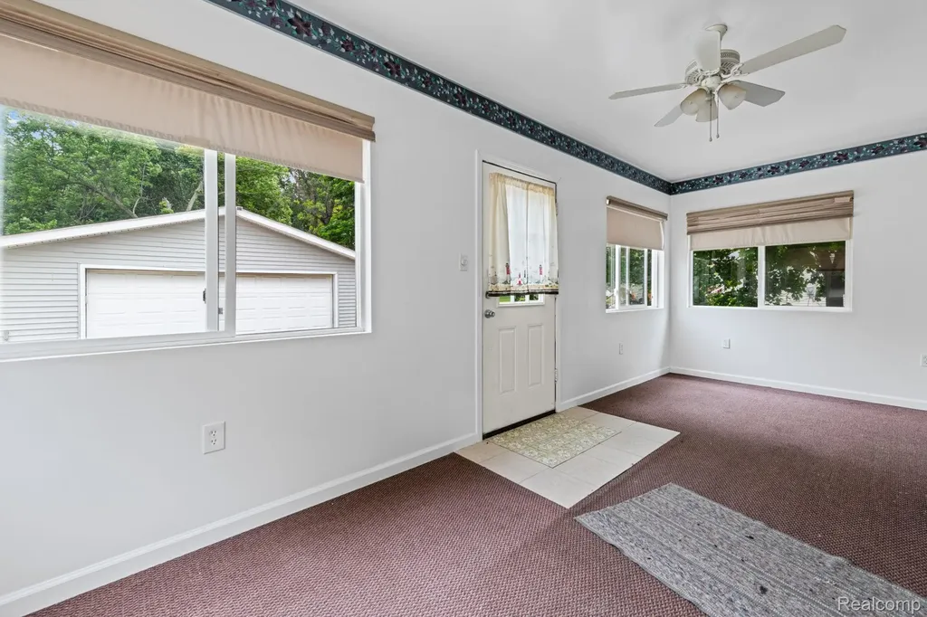 19227 Gudith Road Brownstown Charter Township MI 48183