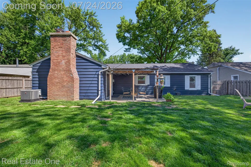 2966 James Road Auburn Hills City MI 48326