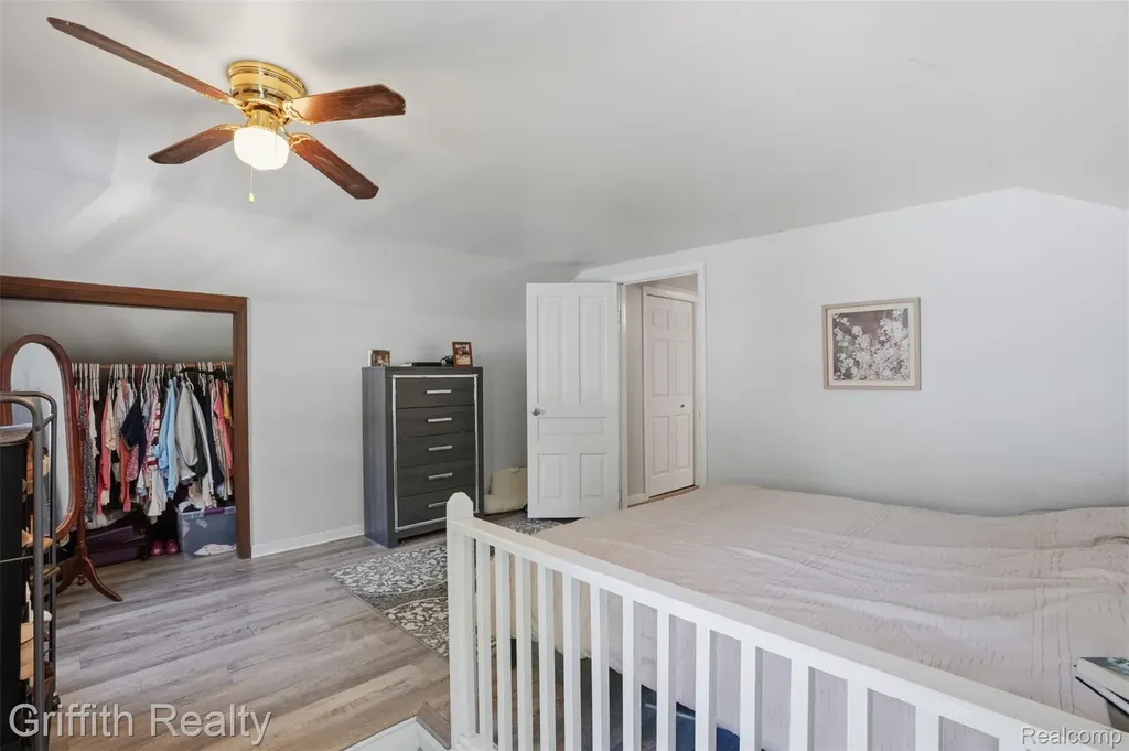 131 E Main Street Vernon Village MI 48476