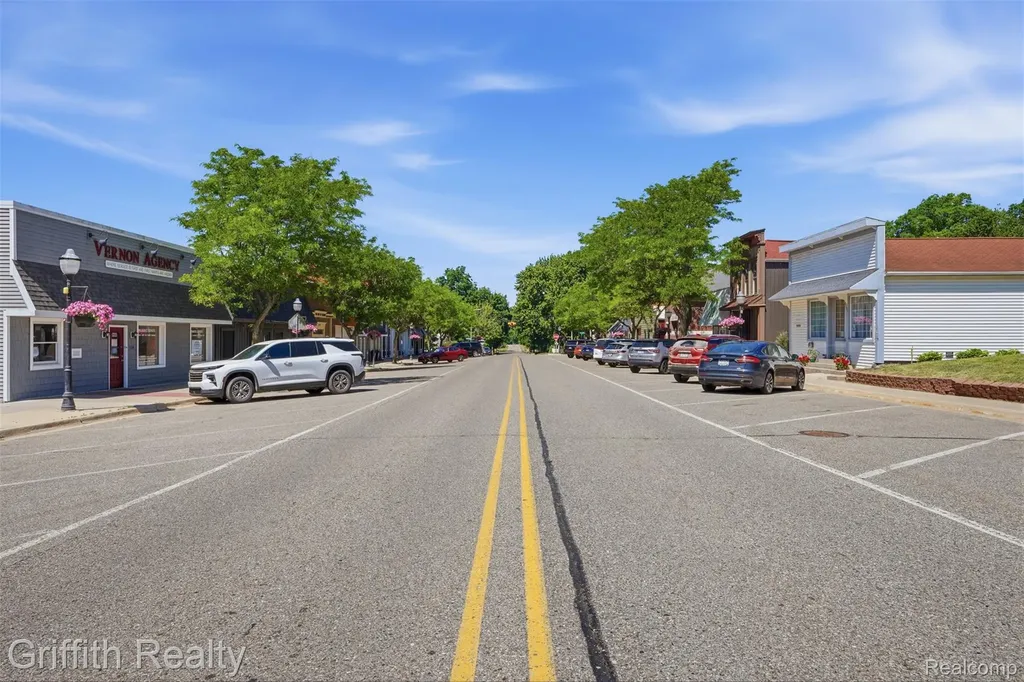 131 E Main Street Vernon Village MI 48476