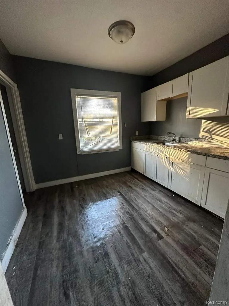 15891 Appoline Street Detroit City MI 48227