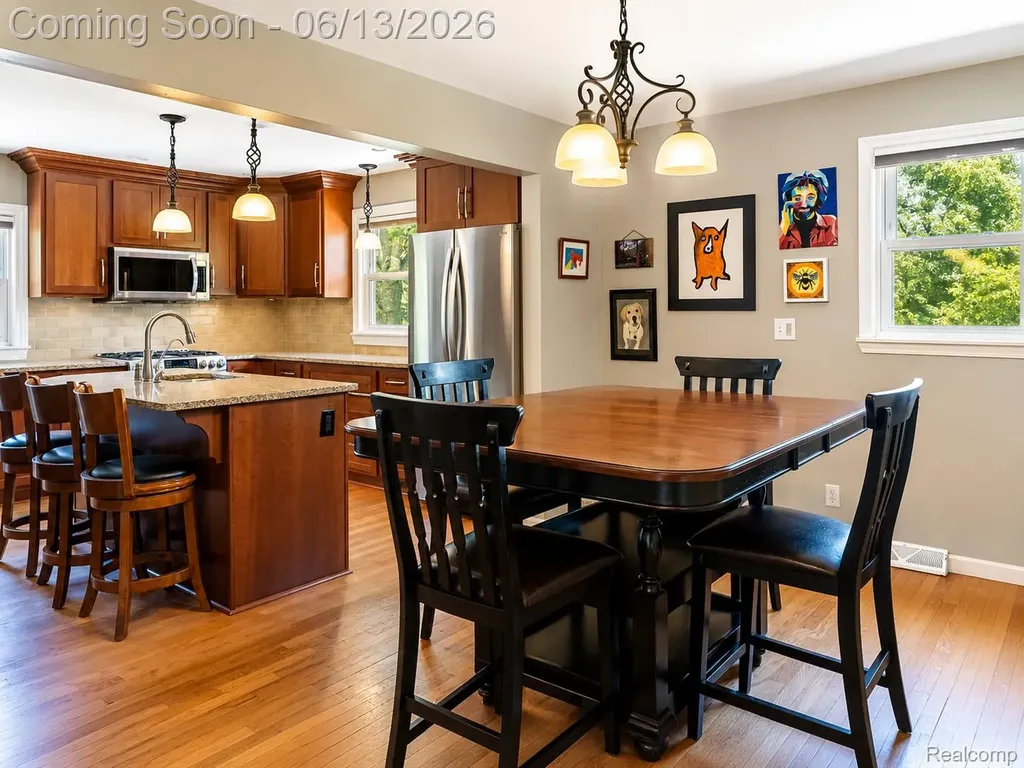 58253 Cathey Washington Township MI 48094