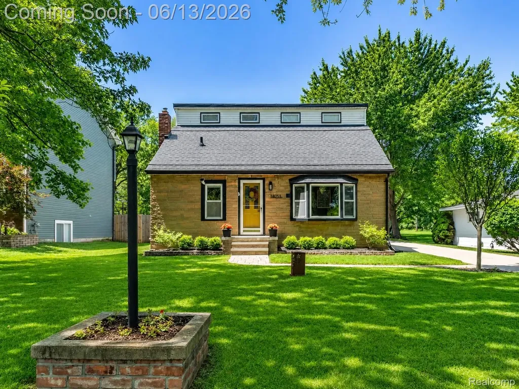58253 Cathey Washington Township MI 48094