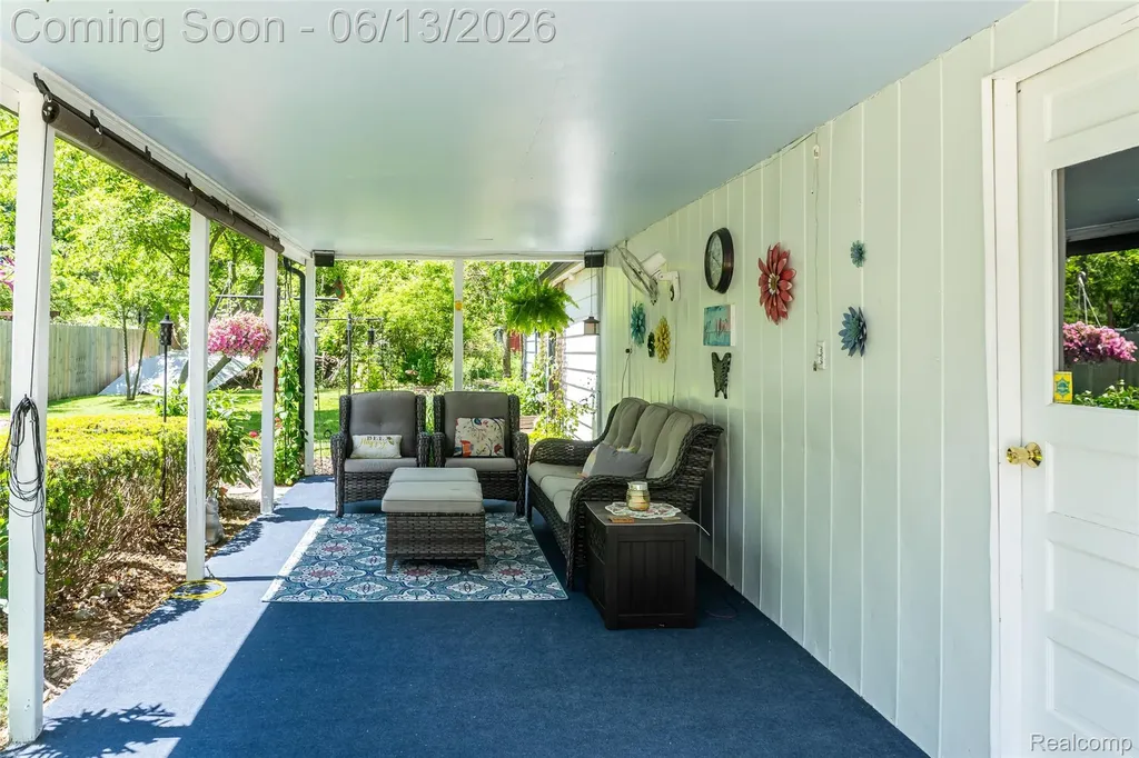 58253 Cathey Washington Township MI 48094